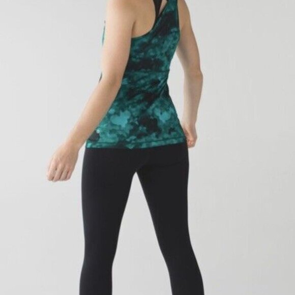 Lululemon Meshed Up Tank 2 IN 1 Top - Picture 6 of 8